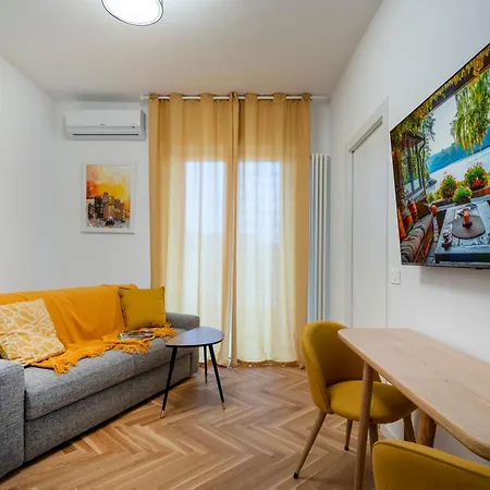 Suite Nordica Autentica Home Sharing Milan Exterior photo